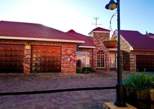 For Sale in POTCHEFSTROOM
