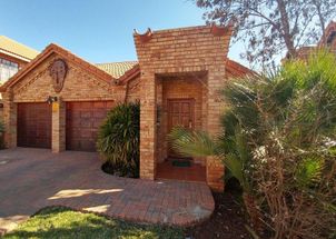 For Sale in POTCHEFSTROOM
