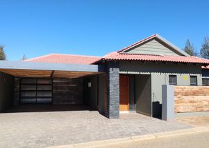 For Sale in POTCHEFSTROOM
