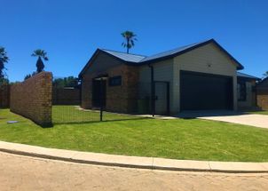 For Sale in POTCHEFSTROOM
