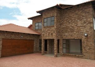 For Sale in POTCHEFSTROOM
