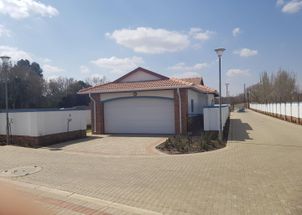 For Sale in POTCHEFSTROOM
