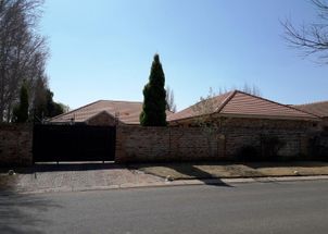 For Sale in POTCHEFSTROOM
