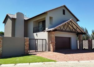 For Sale in POTCHEFSTROOM
