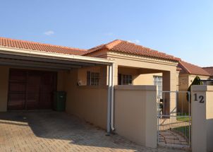 For Sale in POTCHEFSTROOM
