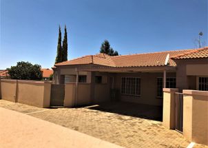 For Sale in POTCHEFSTROOM
