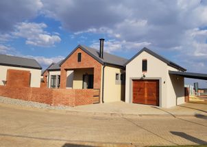 For Sale in POTCHEFSTROOM
