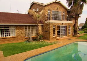 For Sale in POTCHEFSTROOM
