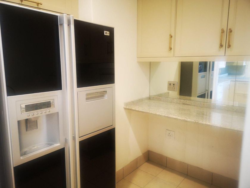 Flat-Apartment For Sale in Sandton Central, Gauteng