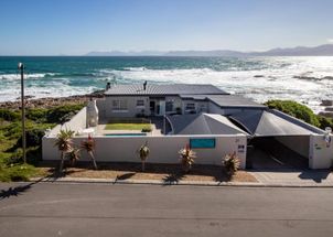 For Sale in Gansbaai
