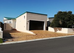 For Sale in Gansbaai
