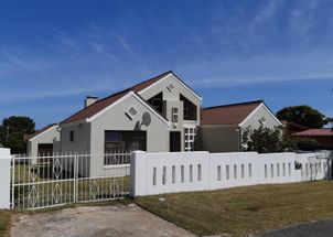 For Sale in Kleinmond
