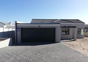 For Sale in Gansbaai
