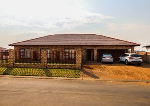 For Sale in Vereeniging
